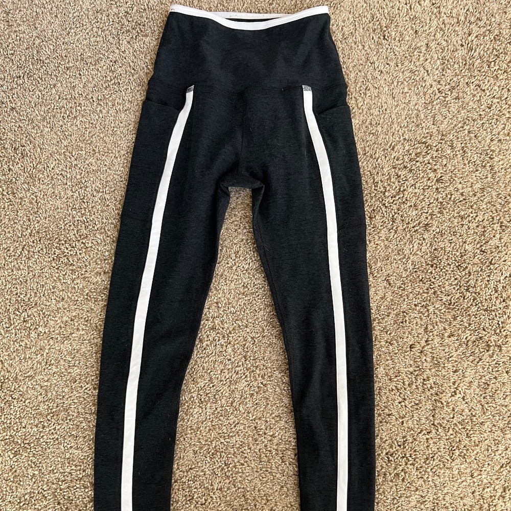 Beyond Yoga New Moves Leggings